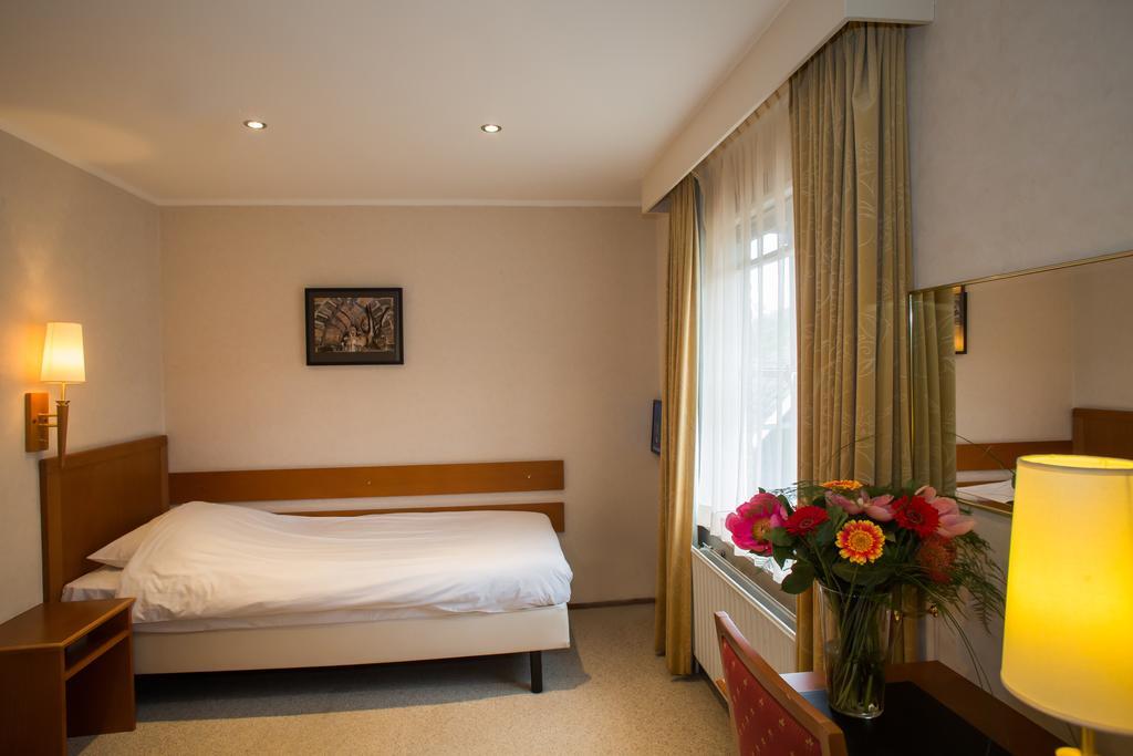 Landhotel De Hoofdige Boer Almen Extérieur photo