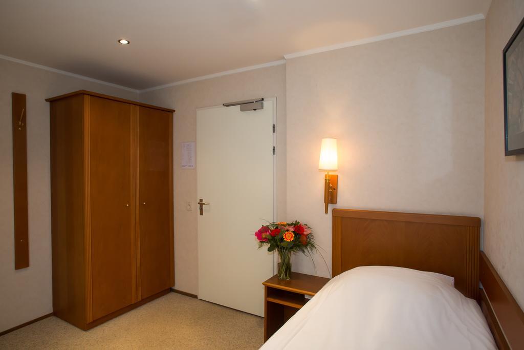 Landhotel De Hoofdige Boer Almen Extérieur photo