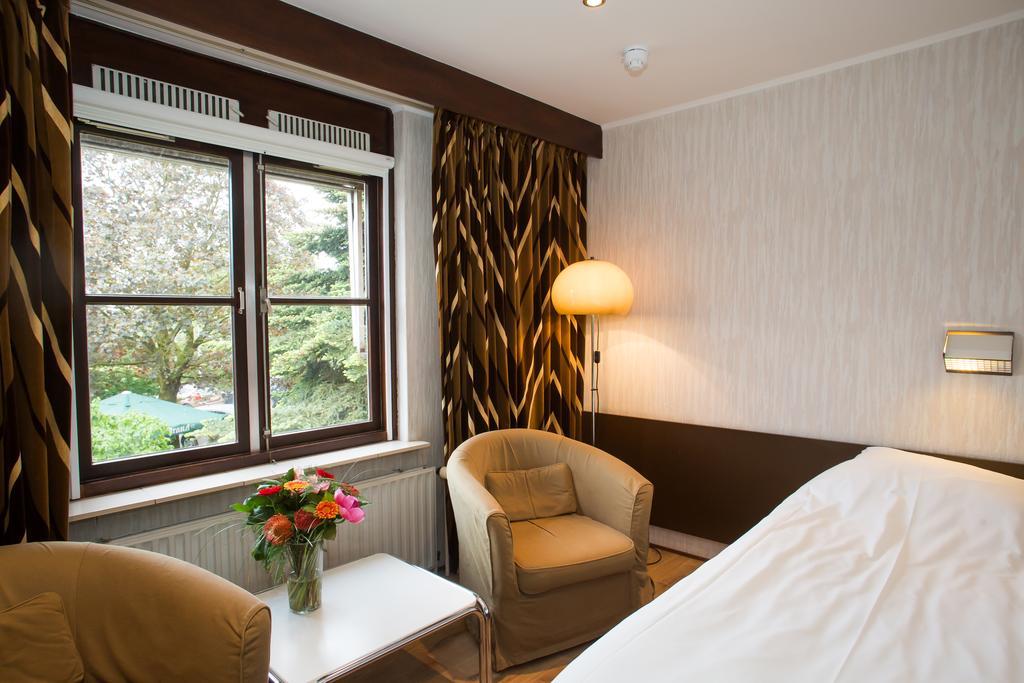 Landhotel De Hoofdige Boer Almen Extérieur photo