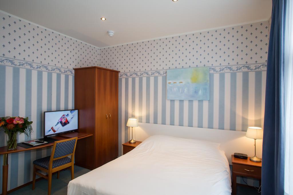 Landhotel De Hoofdige Boer Almen Extérieur photo