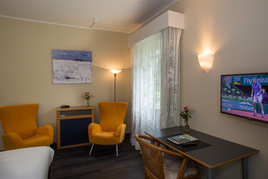 Landhotel De Hoofdige Boer Almen Extérieur photo